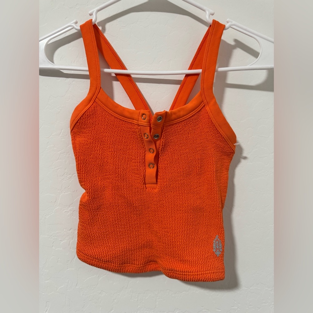 NWOT Free People Movement All Clear Scrunched Henley Tank